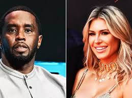 Anna Kane's Instagram, Twitter & Facebook