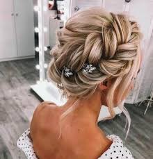 Elegant Prom Updo Wedding Hairstyles For Medium Length Hair Event Hairstyles Medium Length Hair Styles Hair Styles