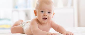 Evet, eğer boynunu desteksiz tutabiliyorsa. 5 Aylik Bebek Gelisimi Nasil Olur