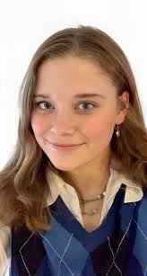 Meet Faye Lynch Williams: "Hey, my name is Faye! I will be studying  Medicine at the University of Cambridge in October. I also received  Medicine offers from UCL, Edinburgh and St Andrews.