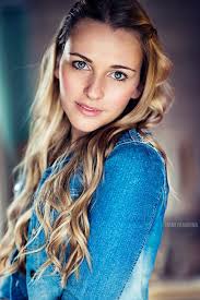 BIRTHDAY PHOTPSHOOT🤎 Muse: Vannesa Studio: Black Luxury Photography  Photographer: Teo Black For bookings contact 0975424883