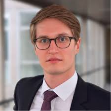 Dr. Benjamin Janhsen