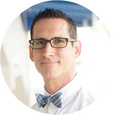 Daniel Bassett's Instagram, Twitter & Facebook