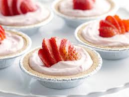 Individual No Bake Strawberry Cheesecakes Recipe Cookout Desserts Cheesecake Recipes Easy Cheesecake