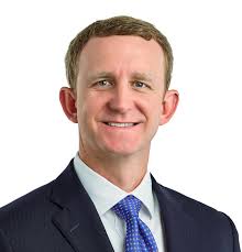 Chris Sweet's Instagram, Twitter & Facebook