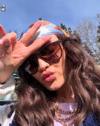 Krista Lynn's Instagram, Twitter & Facebook