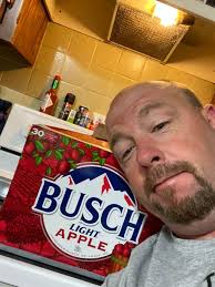 My first time ever trying Busch Light Apple 🍎