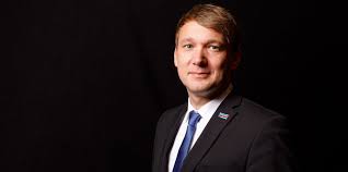 Er hoffe, dass die partei am sonntag stärkste kraft werde. Afd Fraktion In Sachsen Anhalt Poggenburg Tritt Als S A Chef Ab Taz De