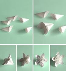 Origami Blume Falten 7 Ideen Mit Faltanleitung Fur Beliebte Blumen Blumen Falten Origami Blume Beliebte Blumen
