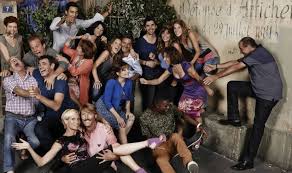 Machet est arrêté, un élève prénommé jules tente de se rapprocher de nisma, et abdel et boher sont sur les traces de samia découvrez le résumé de l'épisode 4248 de #pblv ➡️. Plus Belle La Vie Episode 3080