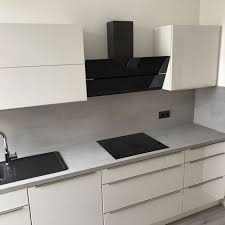diese schone kuche haben wir gerade fertig montiert fur das junge paar aus wuppertal lack weiss hoc schone kuchen kuche hochglanz weiss kuche weiss grau