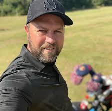 Got out today for 9 holes with my brother @gwicks93 where my golf journey  first started 9 years ago. Also got to try out my @clubfifteengolf shirt  today!! Have to say I