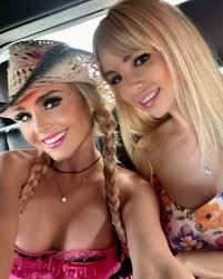 Brittany Lee (@maximbrittanylee) • Instagram photos and videos