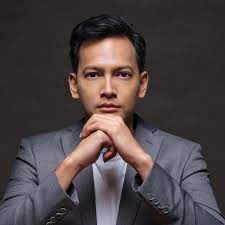 Surga yang tak dirindukan composers by melly goeslaw performed by krisdayanti courtesy of md music indonesia & jagonya music and sport indonesia see more ». Surga Yang Tak Dirindukan 3 Tanpa Raline Shah Fedi Nuril Janjikan Cerita Dan Konflik Tetap Menggigit Showbiz Liputan6 Com
