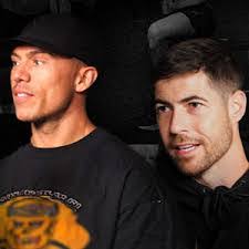 Rachel Gershon's Instagram, Twitter & Facebook