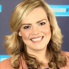 Heidi Sherer's Instagram, Twitter & Facebook