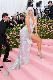 Met Gala 2019 See All Of The Red Carpet Looks Vanity Fair Dua lipa has made her met gala debut!