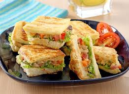 Umumnya, makanan yang dikonsumsi saat sarapan adalah karbohidrat, seperti roti atau sereal. Ingin Bawa Bekal Ke Sekolah Coba 5 Resep Bekal Anak Yang Praktis Ini Yuk Semua Halaman Bobo