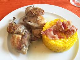Check spelling or type a new query. Quaglie Con Pancetta In Tegame E Risotto Allo Zafferano