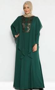 Model dress batik dengan warna dasar gelap. 21 Model Baju Pesta Untuk Orang Gemuk Supaya Langsing