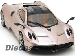 Pictures of pagani huayra coloring pages and many more. Pagani Huayra Metallic Champagne 1 18 Diecast Car Model By Motormax 77160 Ebay