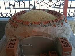 Koy Firini Tas Firin Nasil Yapilir 2 Bolum Kubbenin Orulmesi Youtube Arka Bahce Barbekusu Bahce Ocagi Bahce Ocagi