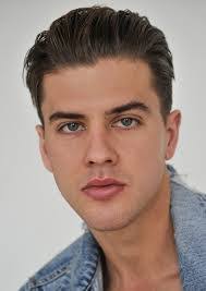 Brandon Searles's Instagram, Twitter & Facebook