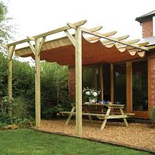 Mira traducciones acreditadas de techadas en ingles con oraciones de ejemplo, conjugaciones y pronunciación de audio. Pergolas De Madera Diseno Practico En 42 Ideas Creativas Pergola Exterior Techo De Pergola Toldo De Jardin