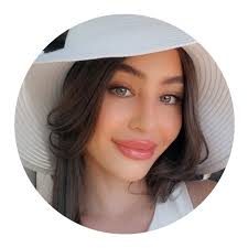 Hailey Sara (@hailey.sara)