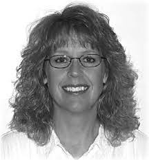 Whitney Lawless's Instagram, Twitter & Facebook