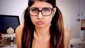 Born in beirut, lebanon, mia khalifa moved with her parents to montgomery county in maryland when she was 10. Mia Khalifa Reveals How She Was Manipulated Into Working In Porn Marca In English