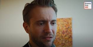 Daniel Gaze's Instagram, Twitter & Facebook