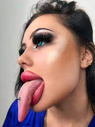 Sex doll 🔞porn, fetish videos (long tongue,big lips, long nails) 🐍🐈‍⬛  Free OF : r/promoteonlyfans
