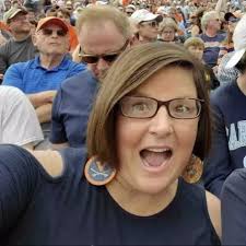 Womanless Beauty Pageant 2/11 to Benefit Deputy Wyrick in her cancer battle 