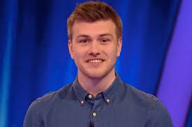 Tipping Point viewers left drooling over hunky contestant