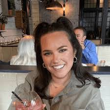 Juliet Anderson's Instagram, Twitter & Facebook