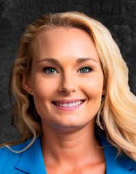 Tabitha Staples's Instagram, Twitter & Facebook