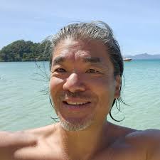 What are good diving shops in Dumaguete?