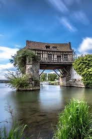 Le Vieux Moulin De Vernon Eure Paysage France Beau Paysage Voyage En France