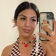 Daryn Cook's Instagram, Twitter & Facebook