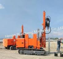 Crawler Mounted Solar Hammer Pile Driver/Clay Ground Screw Driving Machine  Solar RC195y Spiral Pile Driver/Hot Saling Pile Driver Machine