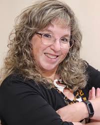 Welcome everyone!! Im going to start showing you everything Sunset Gourmet  now that some guests have arrived Please let me know if you have any  questions