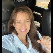 It's been a crazy week so I'm just now getting around to posting! This  should've been multiple posts so I'll try to be brief 😅 Monday 12th:  Audree had her 3-ish hour