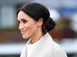 Meghan Markle Wore A Side Bun And Won T Follow Royal Hair Rules Insider Meghan Markle Hair Royal Hairstyles Meghan Markle