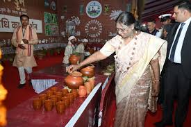 ढोकरा से जनजातीय व्यंजन तक: बस्तर पंडुम में आदिवासी विरासत की झलक - Insight  Chhattisgarh