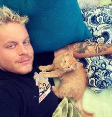 Daniel Dowsett's Instagram, Twitter & Facebook