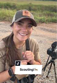 Scouting Tips for Women Who Hunt in Kansas