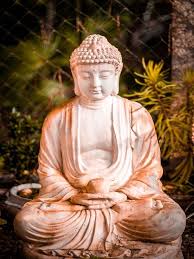 He lived and taught in the region around the border of. Buddha Deko Westwing
