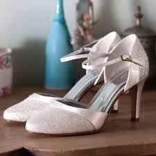 Brautschuh Caroline 39 5 Rainbow Club Satin Soft Bliss Fine Glitter Hochzeitsschuhe 7 5 Cm Absatz Amazon D Brautschuhe Hochzeitsschuhe Schuhe Hochzeit