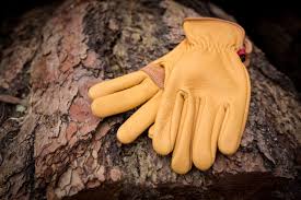 The Best Garden Gloves For Every Type Of Gardener Sunset Magazine In 2020 Leather Work Gloves Work Gloves Gardening Gloves